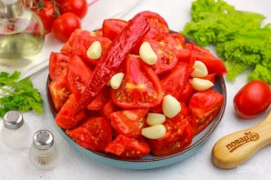 Аджика вареная на зиму из помидоров Аджика вареная на зиму из помидоров