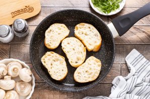 Брускетта с грибами Брускетта с грибами