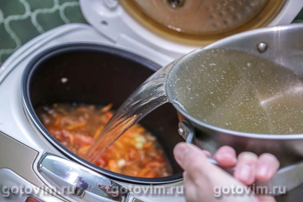 Летние щи с лисичками в мультиварке