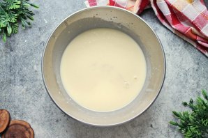 Рулетики с корицей и глазурью Рулетики с корицей и глазурью