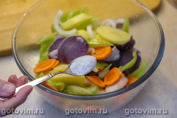 Утиные желудки с овощами, запеченные в рукаве Утиные желудки с овощами, запеченные в рукаве