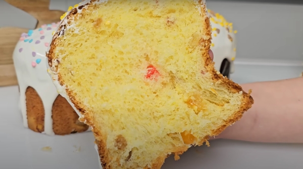 Пасхальный «Панеттоне» на ночной опаре. Проверенный рецепт на сливках из обычной муки Пасхальный «Панеттоне» на ночной опаре. Проверенный рецепт на сливках из обычной муки