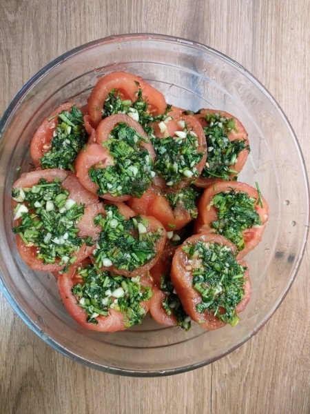 Малосольные помидоры в собственном соку “быстрые” Малосольные помидоры в собственном соку “быстрые”