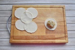 Момо с курицей Момо с курицей