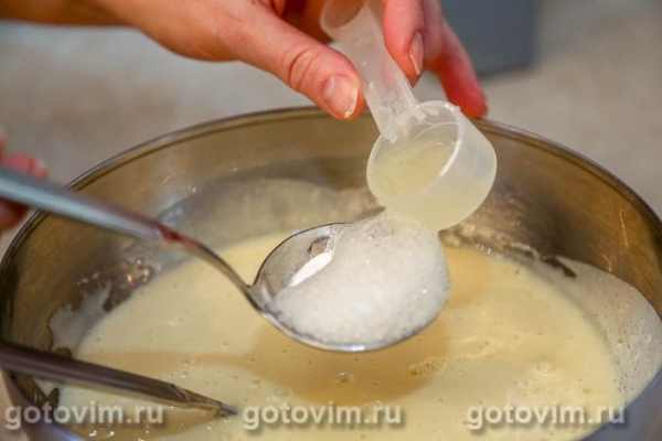 Заварной медовик с заварным кремом