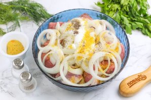 Шашлык из свинины в сметанном маринаде Шашлык из свинины в сметанном маринаде