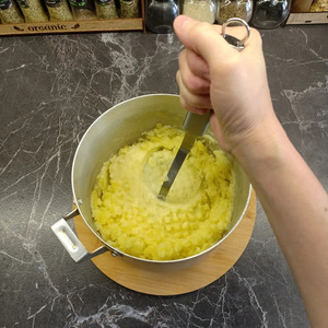 Вафли картофельные с зеленью Вафли картофельные с зеленью