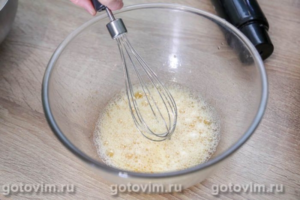 Творожная запеканка с грушей в мультиварке
