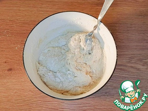 Открытые булочки с кремом и нектаринами