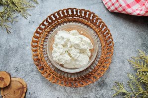 Рикотта из сыворотки Рикотта из сыворотки