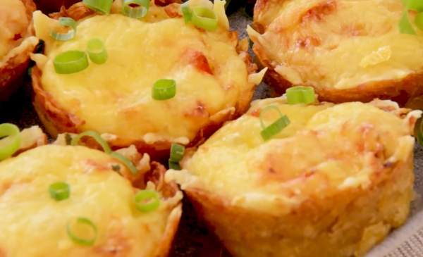 Новогодняя закуска за 30 минут: сочные и сытные маффины на праздничный стол. Невероятно вкусно и просто! Новогодняя закуска за 30 минут: сочные и сытные маффины на праздничный стол. Невероятно вкусно и просто!