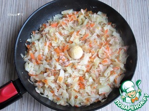 Разборный пирог-ёлочка "Тунец и капуста" Разборный пирог-ёлочка "Тунец и капуста"