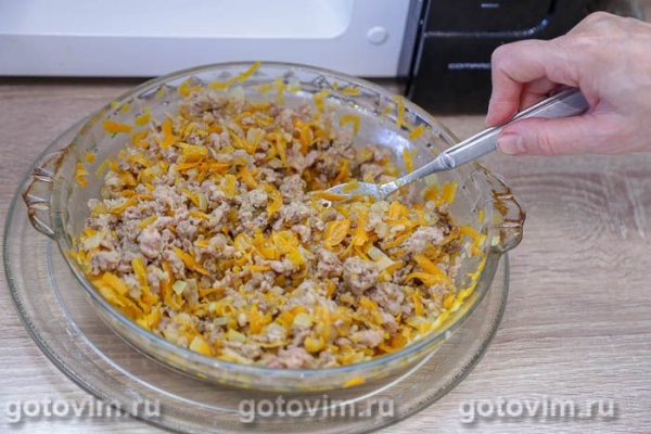 Мясная лазанья с соусом бешамель в микроволновке