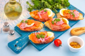 Канапе с семгой Канапе с семгой