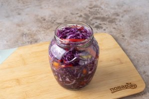 Салат из краснокочанной капусты на зиму Салат из краснокочанной капусты на зиму