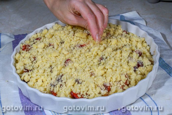 Сливовый пирог с посыпкой Сливовый пирог с посыпкой