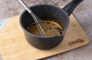 Имбирные новогодние пряники с глазурью Имбирные новогодние пряники с глазурью