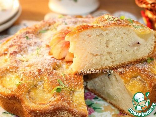 Пирог на кефире с персиками Пирог на кефире с персиками