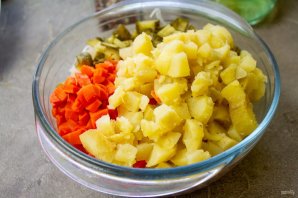 Винегрет классический с фасолью Винегрет классический с фасолью