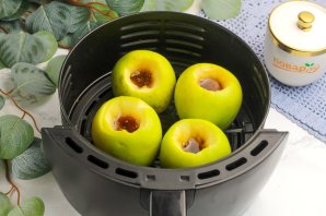 Яблоки с медом в аэрогриле Яблоки с медом в аэрогриле