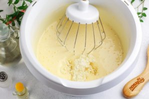 Творожный пирог с персиками Творожный пирог с персиками