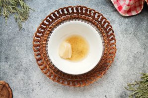 Салат с бананом и нектарином Салат с бананом и нектарином