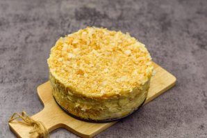 Торт "Наполеон" из готового слоеного теста Торт "Наполеон" из готового слоеного теста