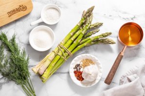Маринованная спаржа Маринованная спаржа