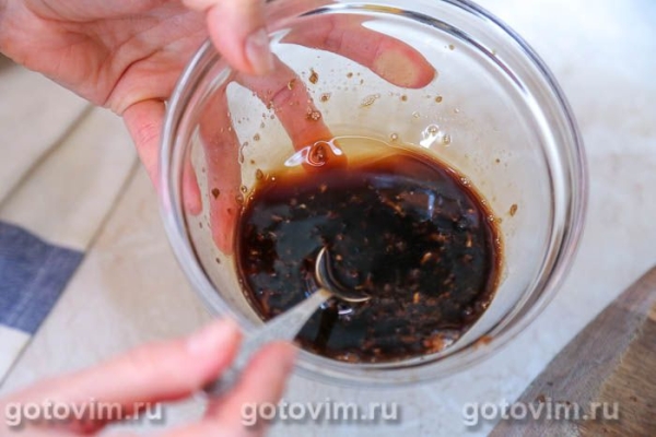 Свинина большим куском, запеченная в рукаве с гранатовым маринадом