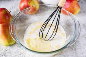 Пирожки с яблоками жареные Пирожки с яблоками жареные