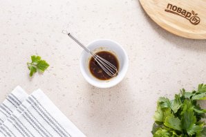 Салат с грибами эноки Салат с грибами эноки