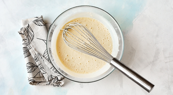 Блины на кефире на дрожжах, пошаговый рецепт с фото на 220 ккал