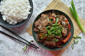 Мясо по-корейски "Пулгоги" Мясо по-корейски "Пулгоги"