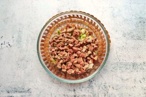 Салат "Лилии" с языком Салат "Лилии" с языком