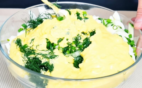 «Подснежник» — любимый салат с капустой всей моей семьи! Вкуснее не придумать «Подснежник» — любимый салат с капустой всей моей семьи! Вкуснее не придумать