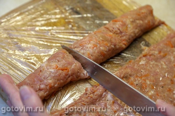 Мясные рулетики из фарша с рисом и яйцом