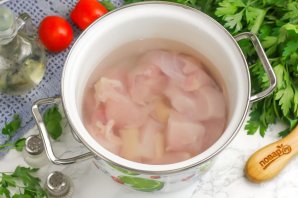 Чечевичный суп с курицей Чечевичный суп с курицей