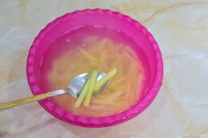 Мясные рулетики "На один зубок" Мясные рулетики "На один зубок"