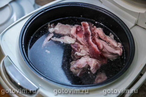 Суп минестроне на говяжьем бульоне в мультиварке