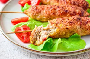 Люля-кебаб из свинины и курицы Люля-кебаб из свинины и курицы