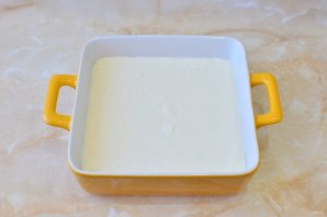 Творожная запеканка со сливами