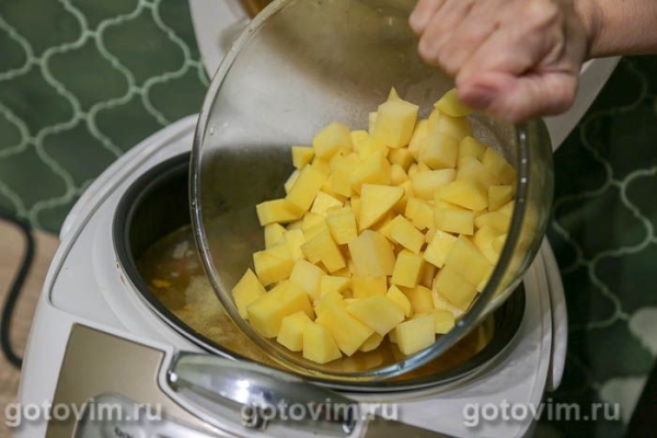 Суп из красной рыбы с манкой в мультиварке Суп из красной рыбы с манкой в мультиварке