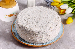 Банановый торт с ореховым кремом Банановый торт с ореховым кремом