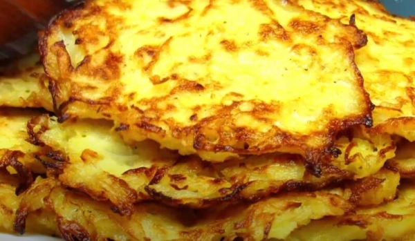 Капустные оладьи на каждый день. Простой рецепт: вкусно и недорого Капустные оладьи на каждый день. Простой рецепт: вкусно и недорого