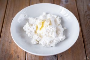 Хачапури по-аджарски с творогом Хачапури по-аджарски с творогом