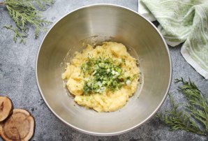 Картофельные котлеты с сыром и ветчиной Картофельные котлеты с сыром и ветчиной