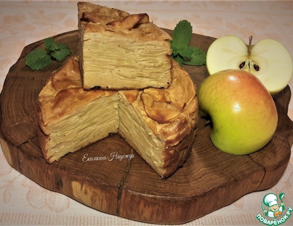 Французский яблочный пирог "исчезающий" Французский яблочный пирог "исчезающий"