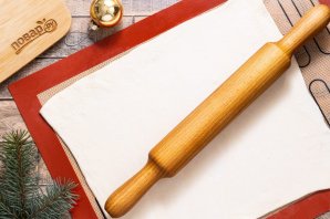 Праздничные елочки из теста