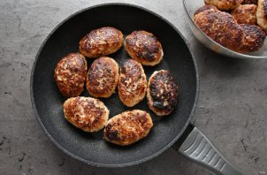 Вкусные домашние котлеты