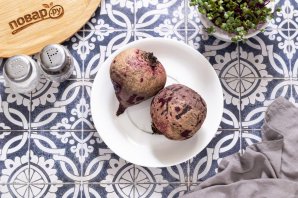 Салат из вареной свеклы Салат из вареной свеклы